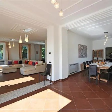 Sleeps 14 Pool * Oliveto Lario