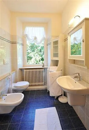 Sleeps 14 Pool *